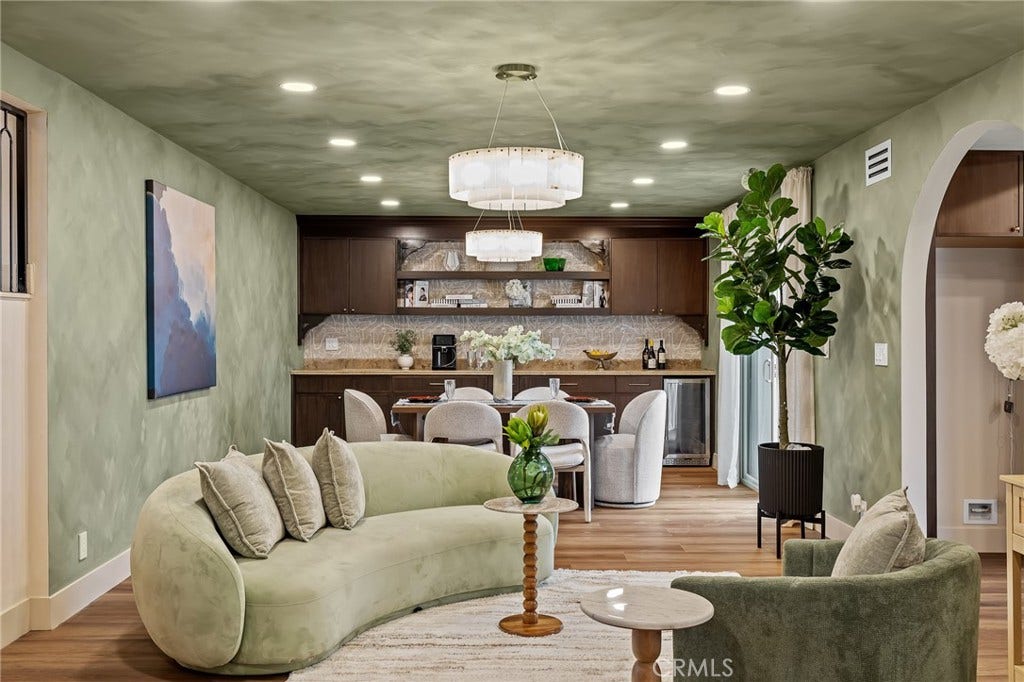 9432 Warbler, Fountain Valley, CA 92708 9432 Warbler, Fountain Valley, CA 92708