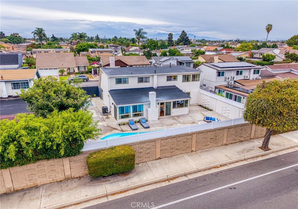 9432 Warbler, Fountain Valley, CA 92708 9432 Warbler, Fountain Valley, CA 92708