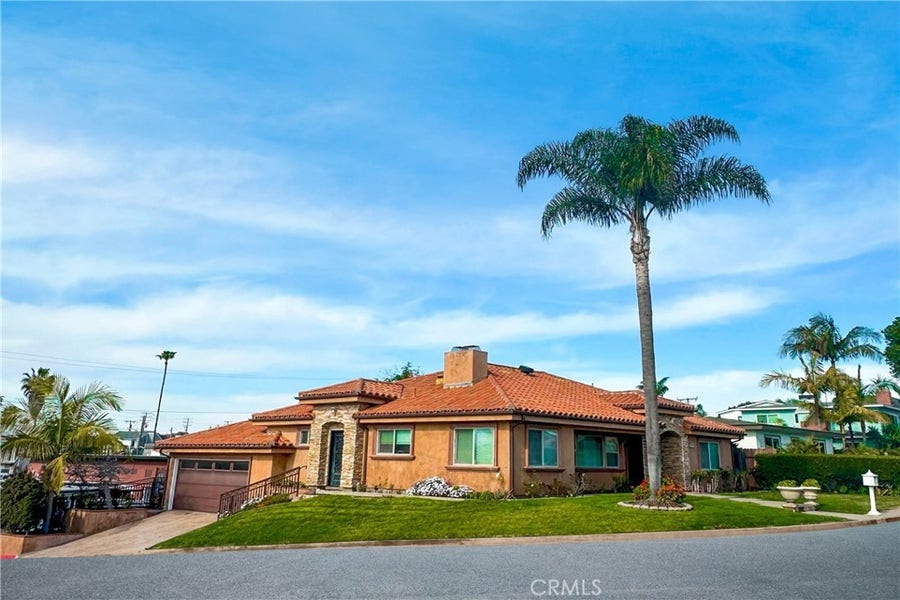 Property photo for 401 Holmwood Drive, Newport Beach, CA