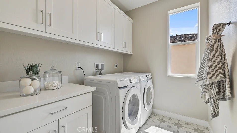 Photos shown are of model only- not actual homesite.