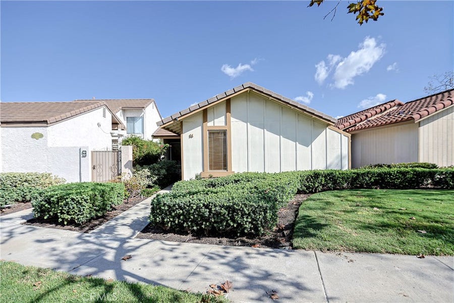 Property photo for 11 Orchard, Irvine, CA