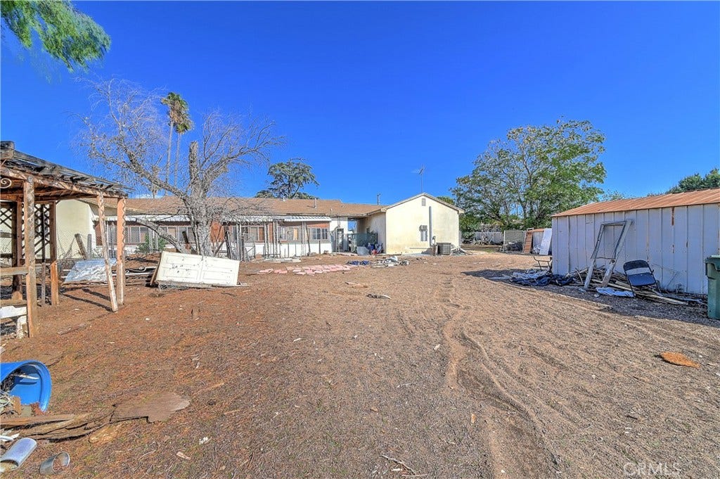 4145 Vernon Avenue, Riverside, CA 92509