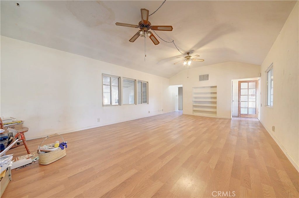 4145 Vernon Avenue, Riverside, CA 92509