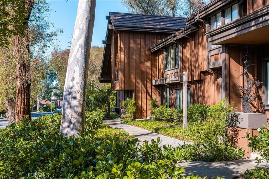 1629 Stonewood Court, San Pedro, CA 90732 1629 Stonewood Court, San Pedro, CA 90732