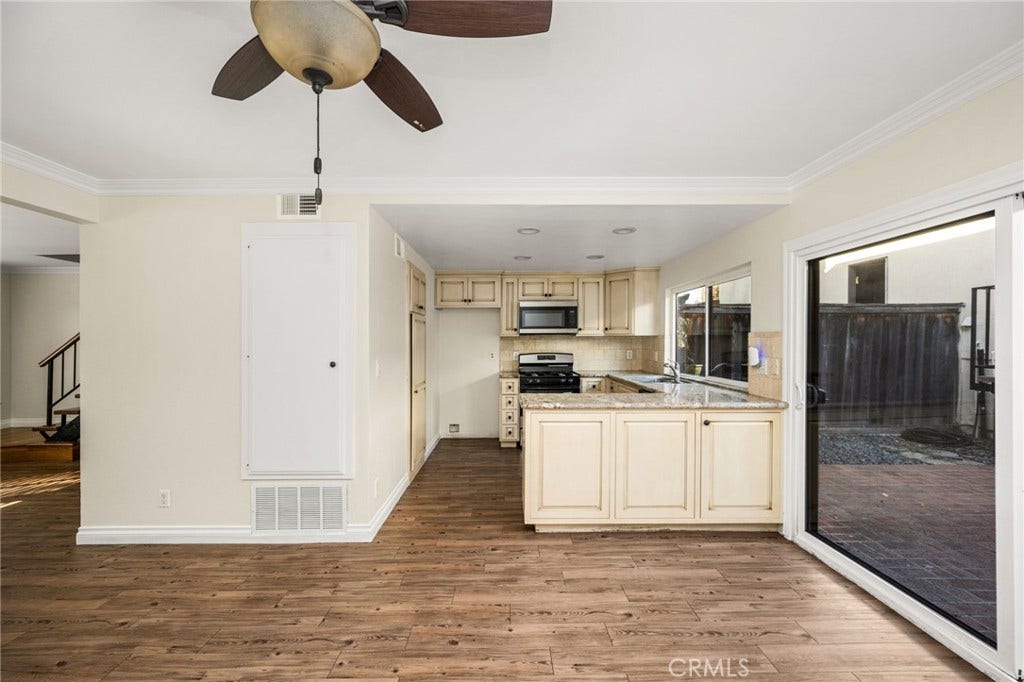 1629 Stonewood Court, San Pedro, CA 90732 1629 Stonewood Court, San Pedro, CA 90732
