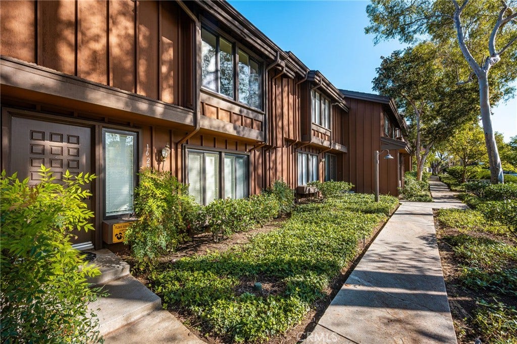 1629 Stonewood Court, San Pedro, CA 90732 1629 Stonewood Court, San Pedro, CA 90732