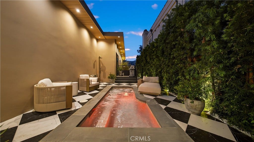 8840 Ashcroft, Los Angeles, CA 90048