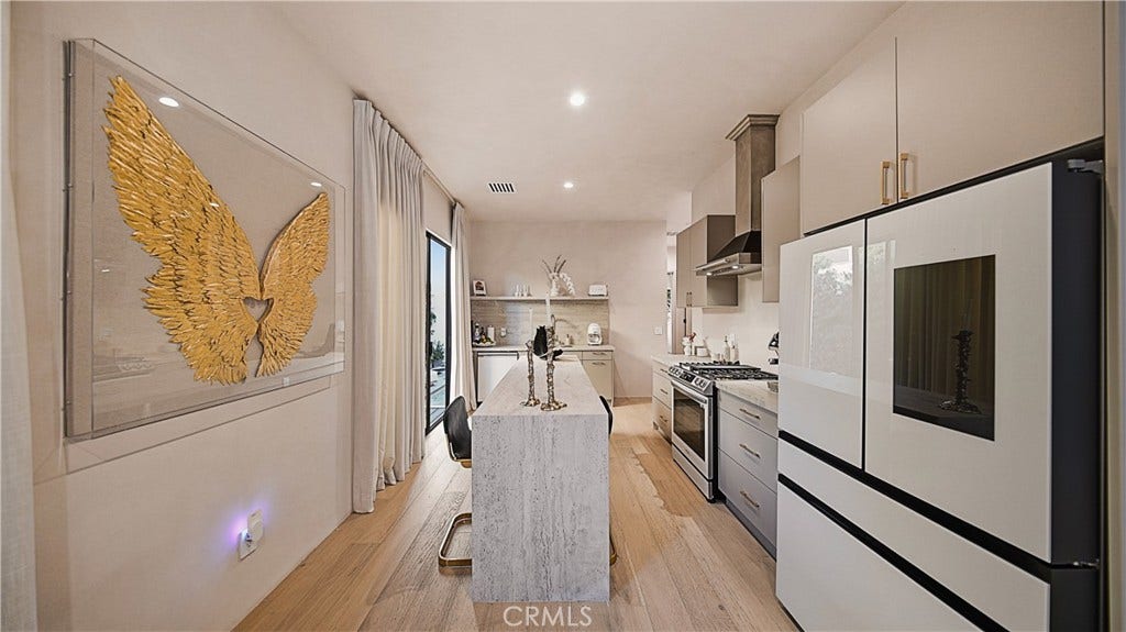 8840 Ashcroft, Los Angeles, CA 90048