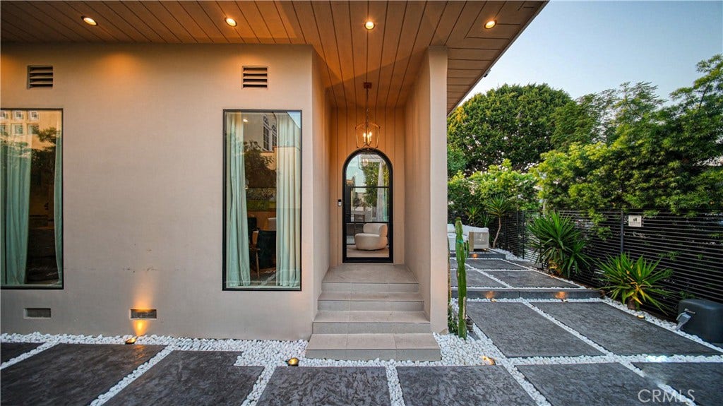8840 Ashcroft, Los Angeles, CA 90048
