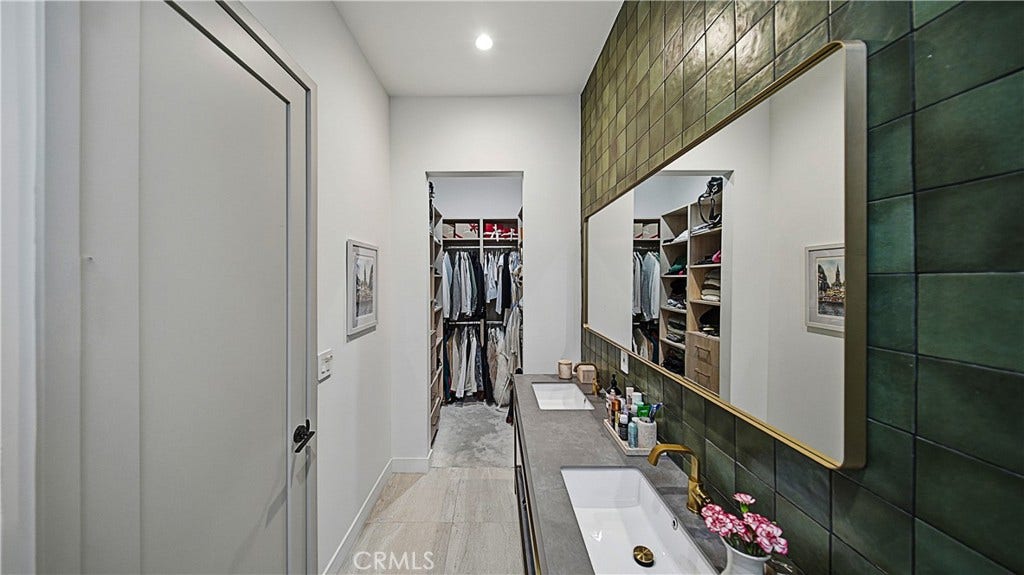 8840 Ashcroft, Los Angeles, CA 90048