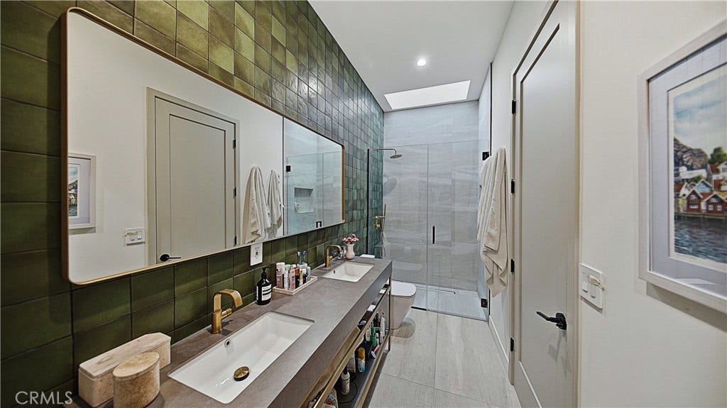 8840 Ashcroft, Los Angeles, CA 90048