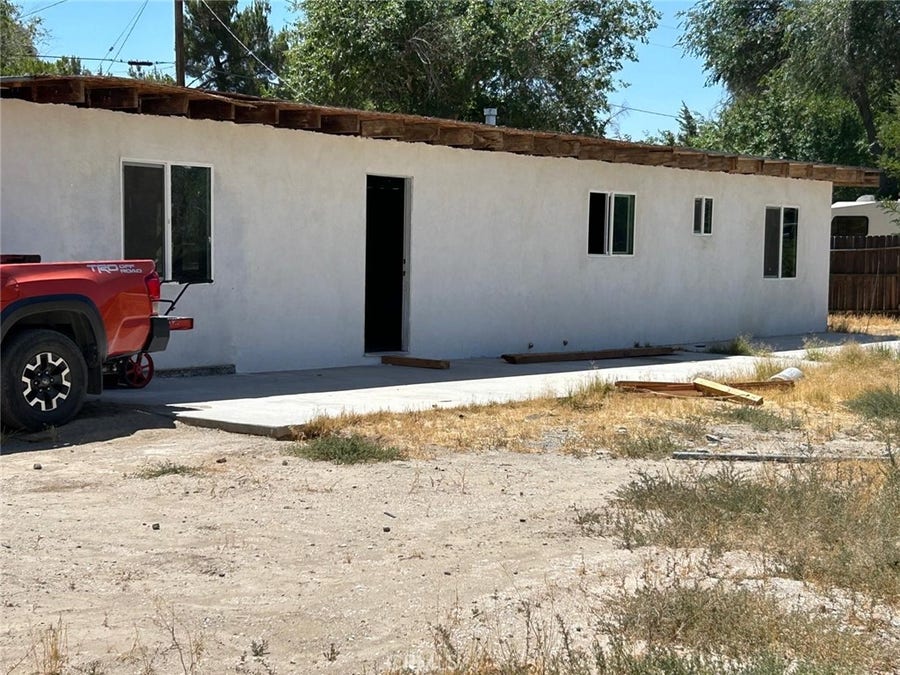 Property photo for 46141 125th E, Lancaster, CA
