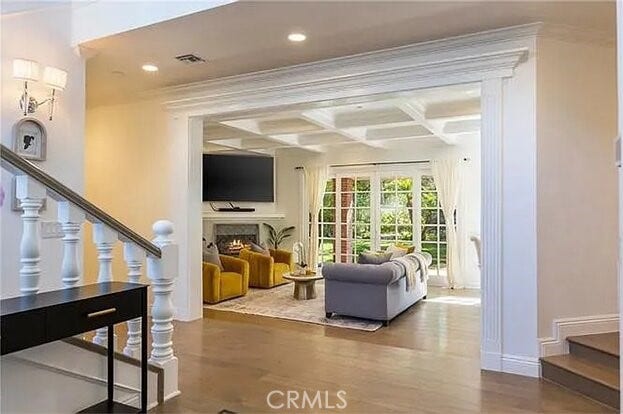 4637 Westchester Drive, Woodland Hills, CA 91364 4637 Westchester Drive, Woodland Hills, CA 91364