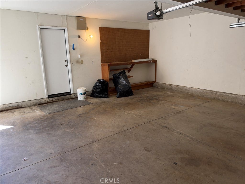 186 Iron Bark, Corona, CA 92879 186 Iron Bark, Corona, CA 92879