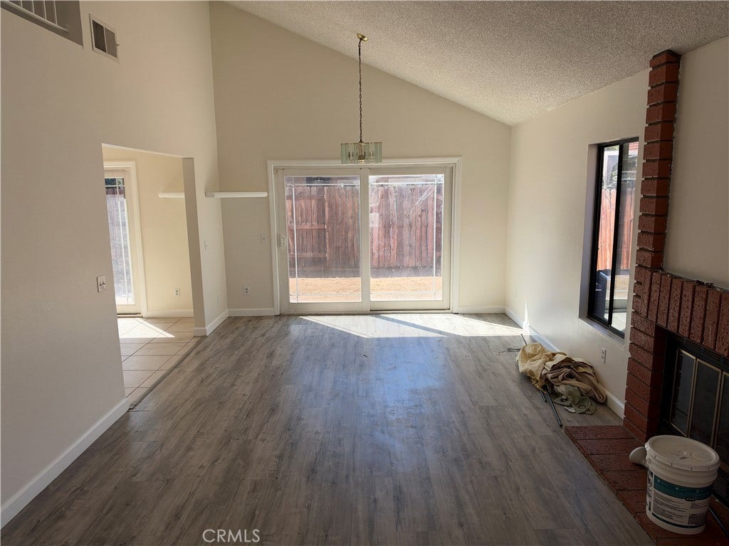 186 Iron Bark, Corona, CA 92879 186 Iron Bark, Corona, CA 92879