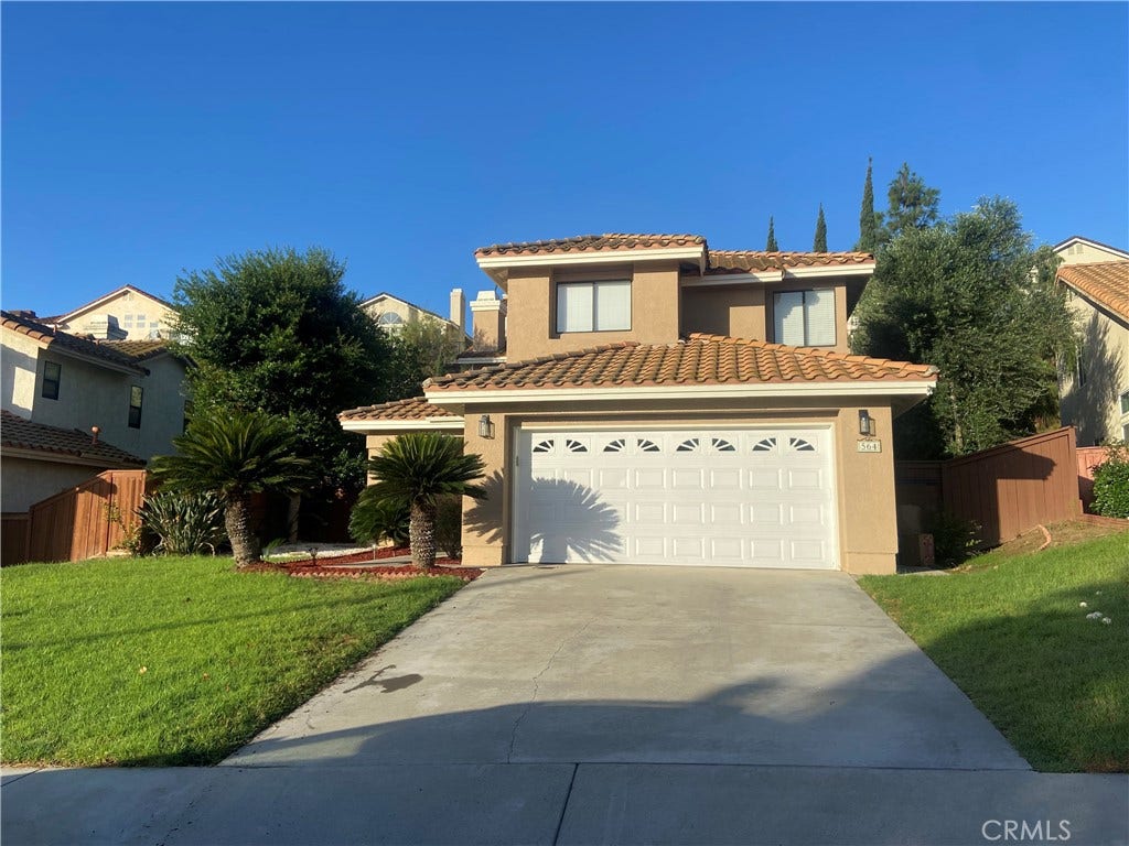 564 Brittany, Corona, CA 92879 564 Brittany, Corona, CA 92879