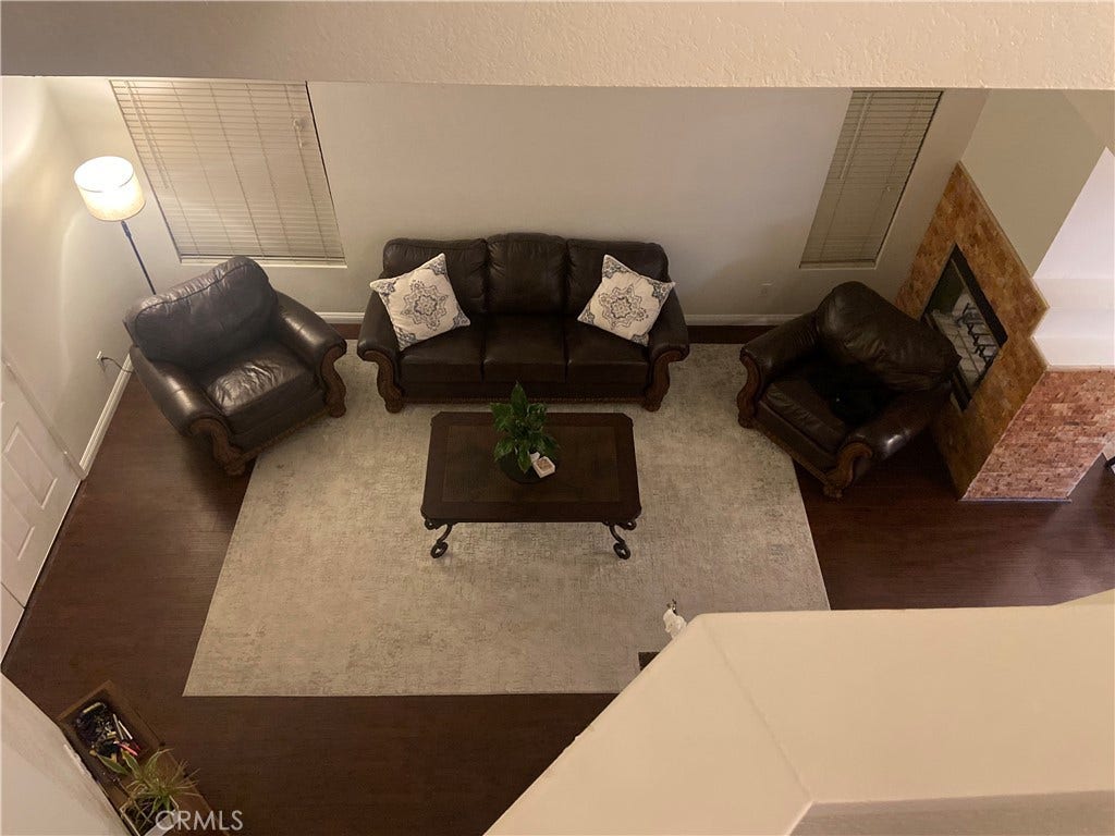 564 Brittany, Corona, CA 92879 564 Brittany, Corona, CA 92879