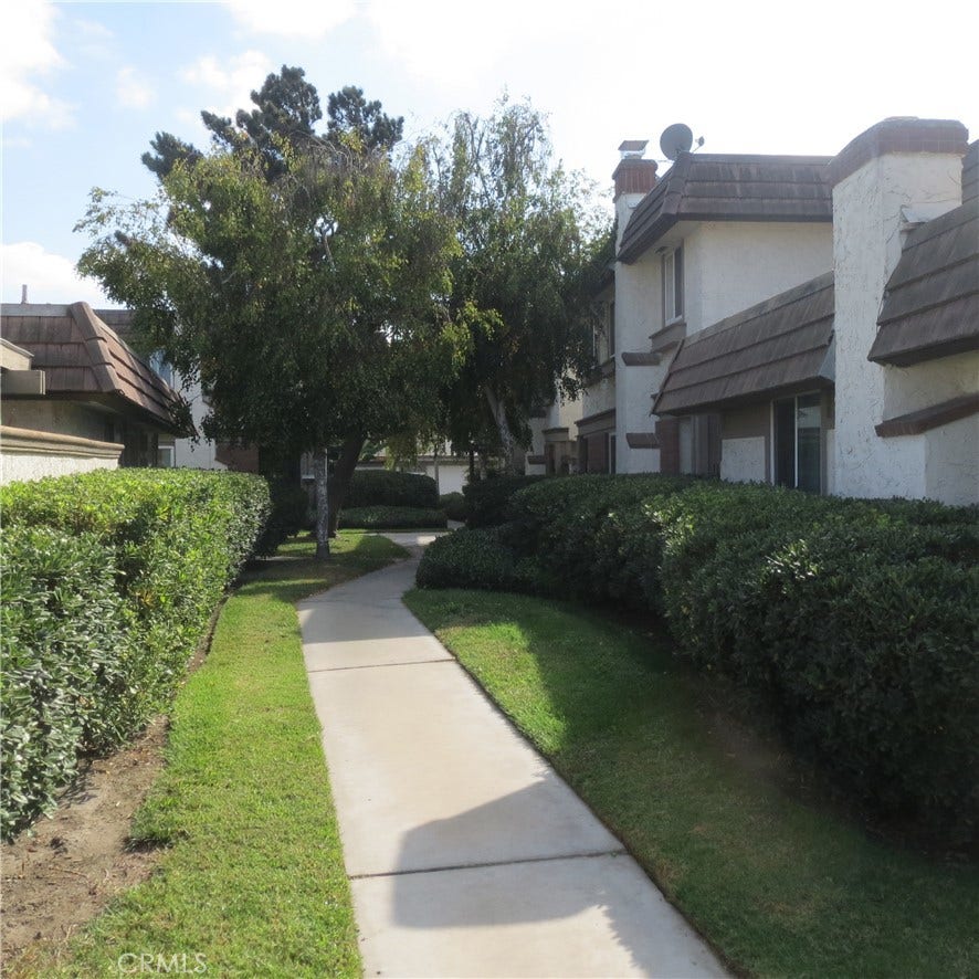 5662 Eastbourne, Westminster, CA 92683 5662 Eastbourne, Westminster, CA 92683
