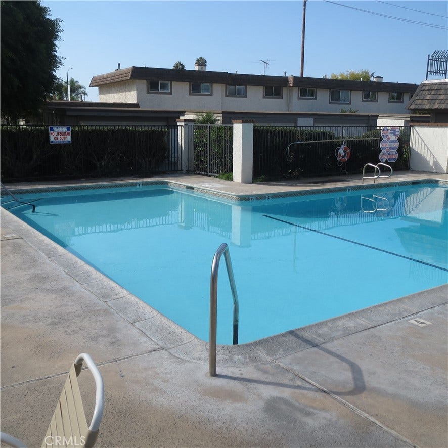 5662 Eastbourne, Westminster, CA 92683 5662 Eastbourne, Westminster, CA 92683