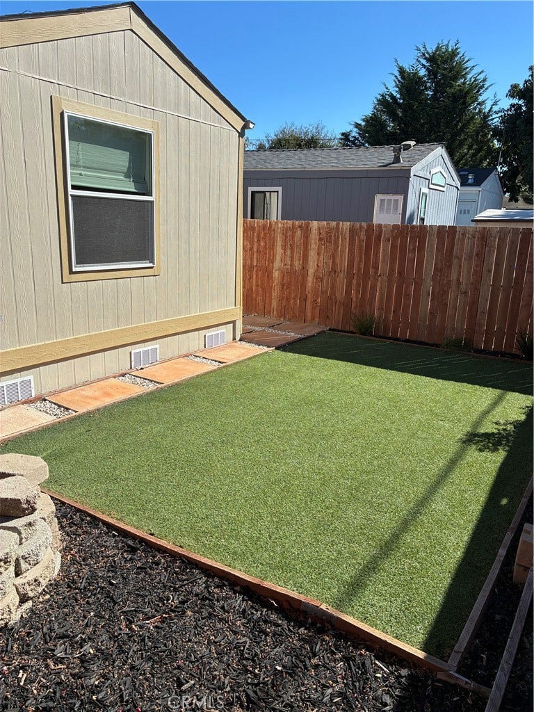 1885 E Bayshore Road, #7, East Palo Alto, CA 94303 1885 E Bayshore Road, #7, East Palo Alto, CA 94303