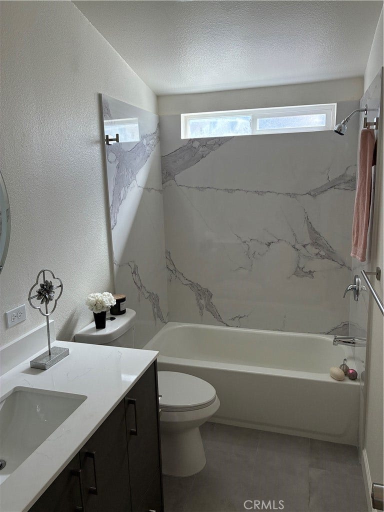 1885 E Bayshore Road, #7, East Palo Alto, CA 94303 1885 E Bayshore Road, #7, East Palo Alto, CA 94303