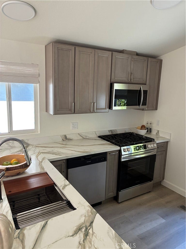 1885 E Bayshore Road, #7, East Palo Alto, CA 94303 1885 E Bayshore Road, #7, East Palo Alto, CA 94303