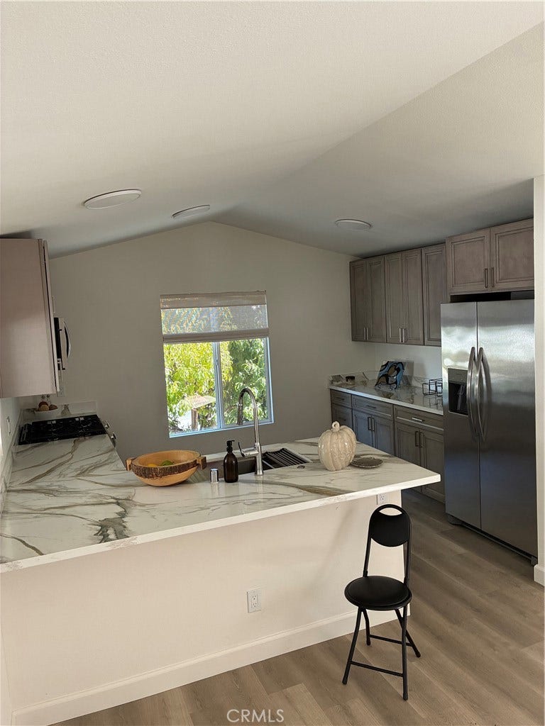 1885 E Bayshore Road, #7, East Palo Alto, CA 94303 1885 E Bayshore Road, #7, East Palo Alto, CA 94303