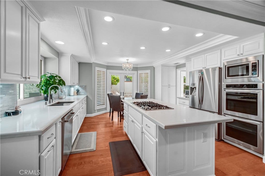 2122 Burnt Mill, Tustin, CA 92782 2122 Burnt Mill, Tustin, CA 92782