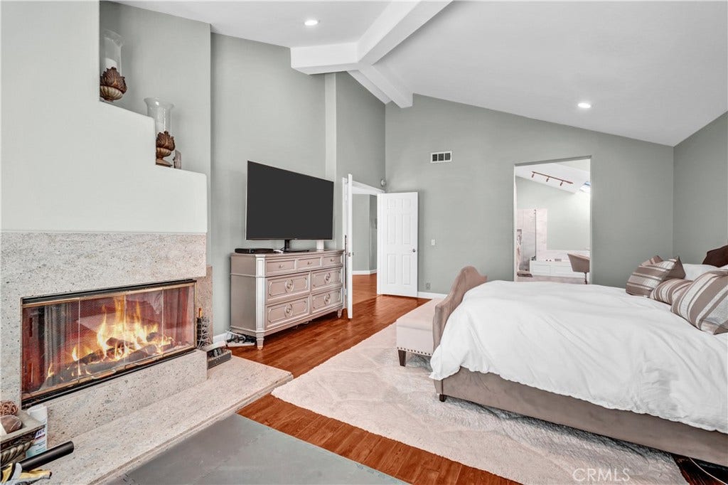 2122 Burnt Mill, Tustin, CA 92782 2122 Burnt Mill, Tustin, CA 92782
