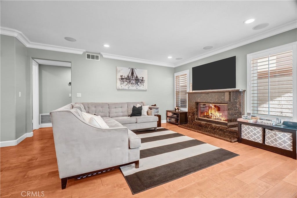 2122 Burnt Mill, Tustin, CA 92782 2122 Burnt Mill, Tustin, CA 92782