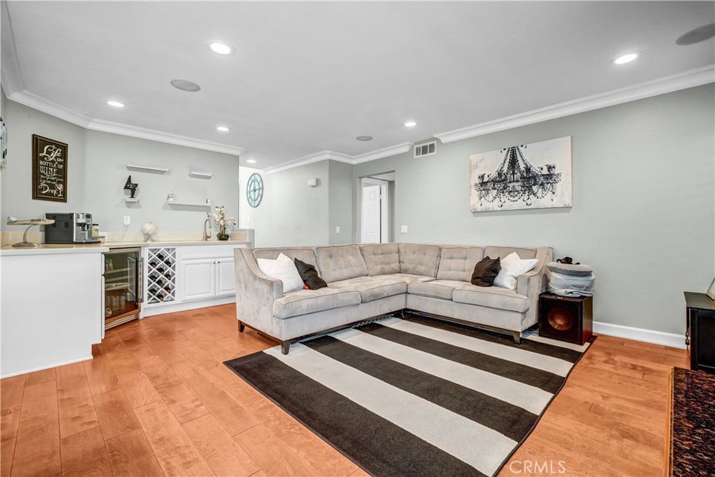 2122 Burnt Mill, Tustin, CA 92782 2122 Burnt Mill, Tustin, CA 92782