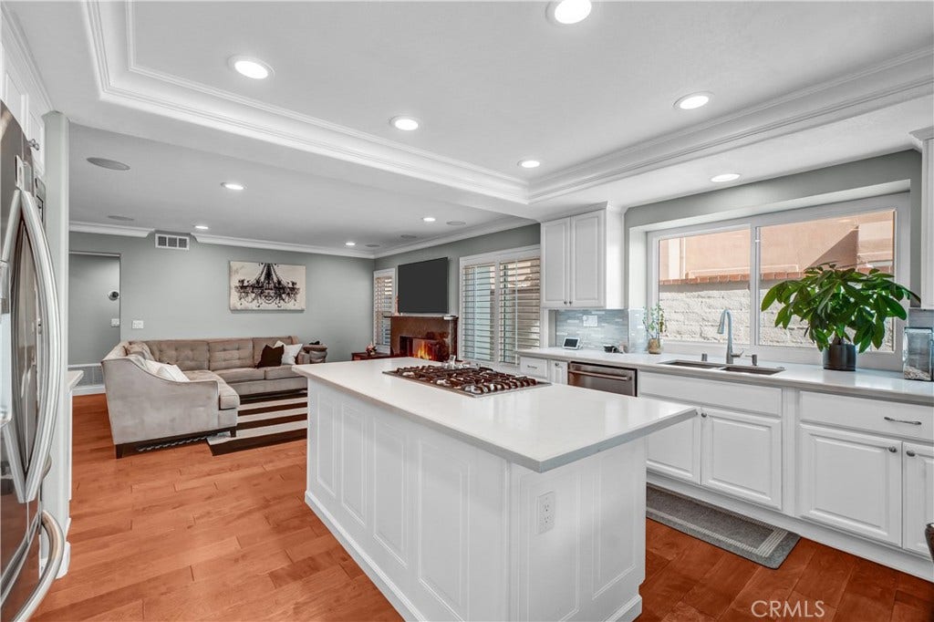 2122 Burnt Mill, Tustin, CA 92782 2122 Burnt Mill, Tustin, CA 92782