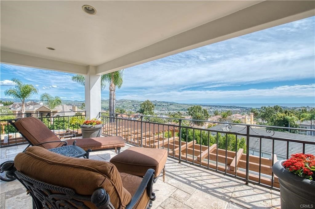 3 Walking Stick, Laguna Niguel, CA 92677 3 Walking Stick, Laguna Niguel, CA 92677