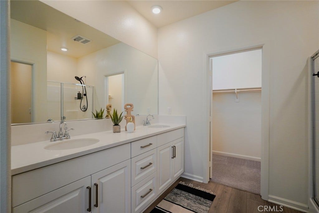 4089 Summer, Corona, CA 92883 Primary Bathroom
