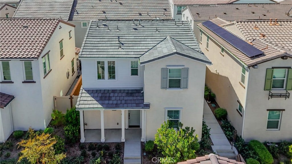 4089 Summer, Corona, CA 92883 11 Owned Solar Panels