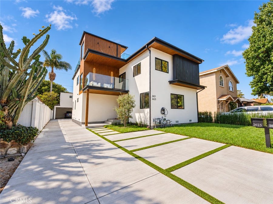 Property photo for 2621 S Bentley, Los Angeles, CA