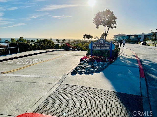 512 Jasmine Avenue, Corona Del Mar, CA 92625 512 Jasmine Avenue, Corona Del Mar, CA 92625
