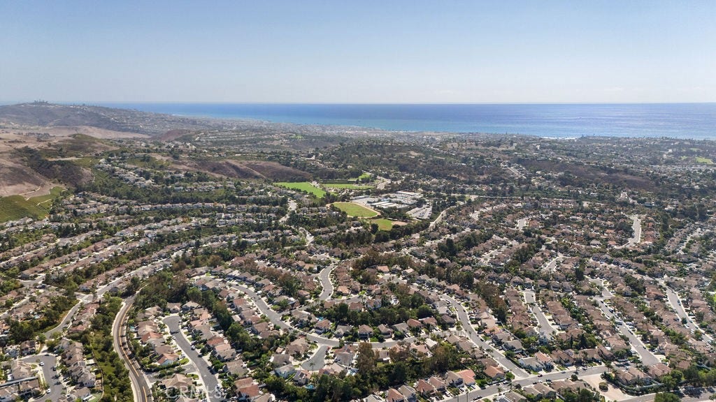 2106 Via Helecho, San Clemente, CA 92673 2106 Via Helecho, San Clemente, CA 92673