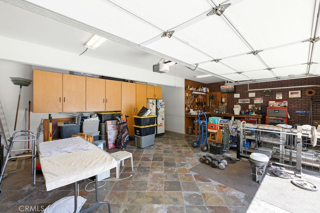 135 Custer Circle, Corona, CA 92881 3 Car Garage
