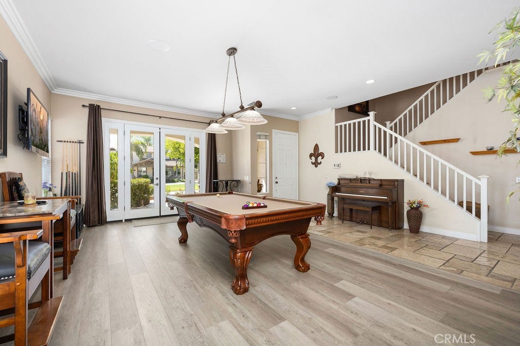135 Custer Circle, Corona, CA 92881 135 Custer Circle, Corona, CA 92881