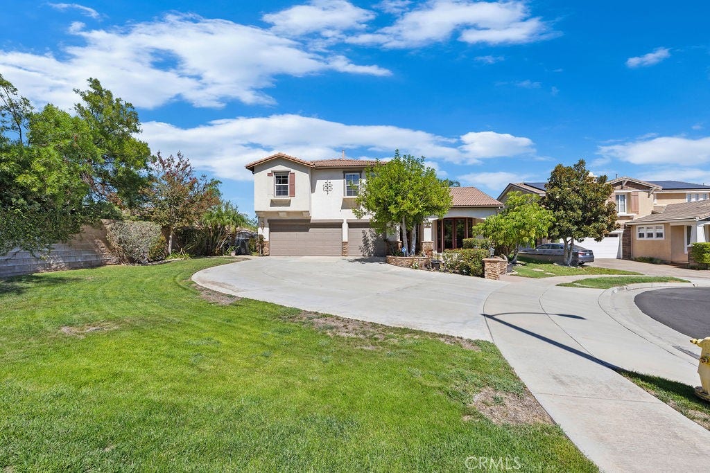 135 Custer Circle, Corona, CA 92881 135 Custer Circle, Corona, CA 92881