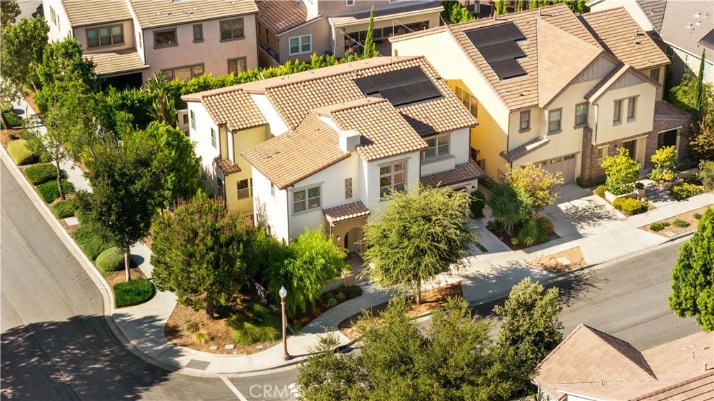 113 Crossover, Irvine, CA 92618 113 Crossover, Irvine, CA 92618