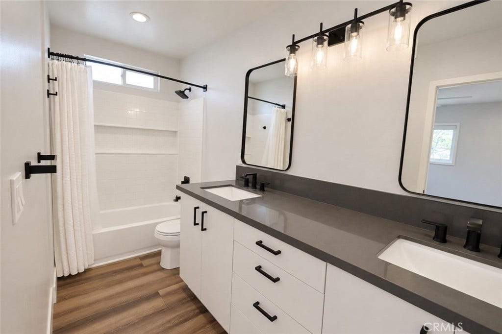 315 University Drive, Costa Mesa, CA 92627 315 University Drive, Costa Mesa, CA 92627