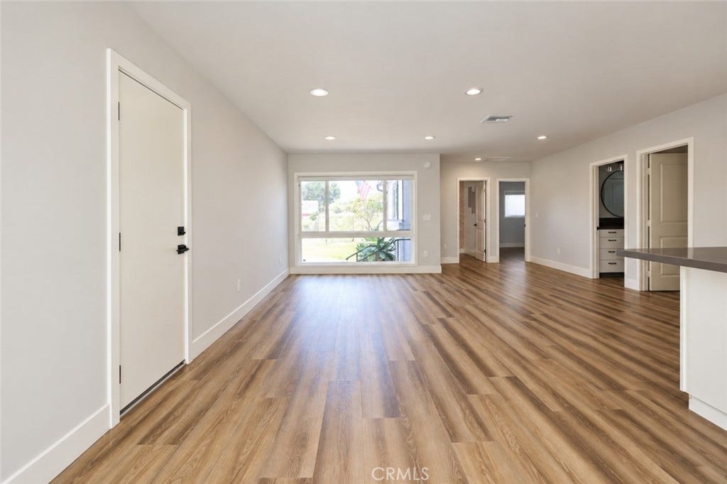 315 University Drive, Costa Mesa, CA 92627 315 University Drive, Costa Mesa, CA 92627