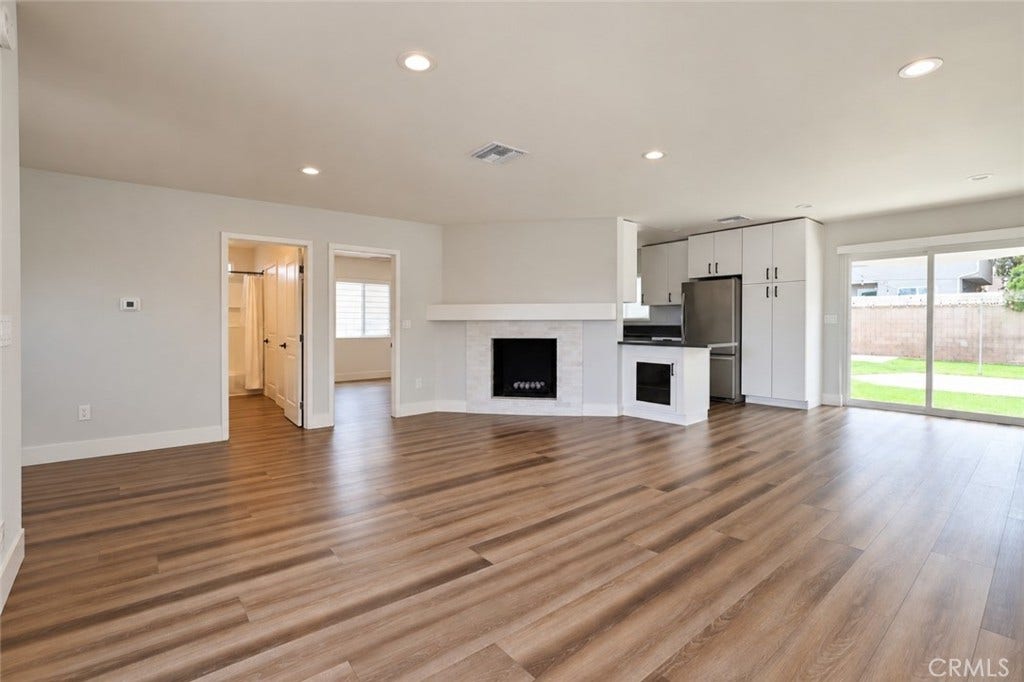 315 University Drive, Costa Mesa, CA 92627 315 University Drive, Costa Mesa, CA 92627