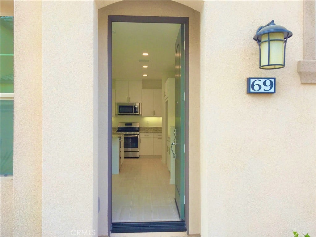 69 Savannah, Lake Forest, CA 92630 69 Savannah, Lake Forest, CA 92630