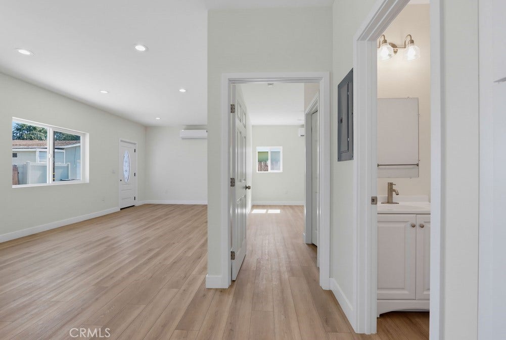 404 N Diana Place, Fullerton, CA 92833 404 N Diana Place, Fullerton, CA 92833