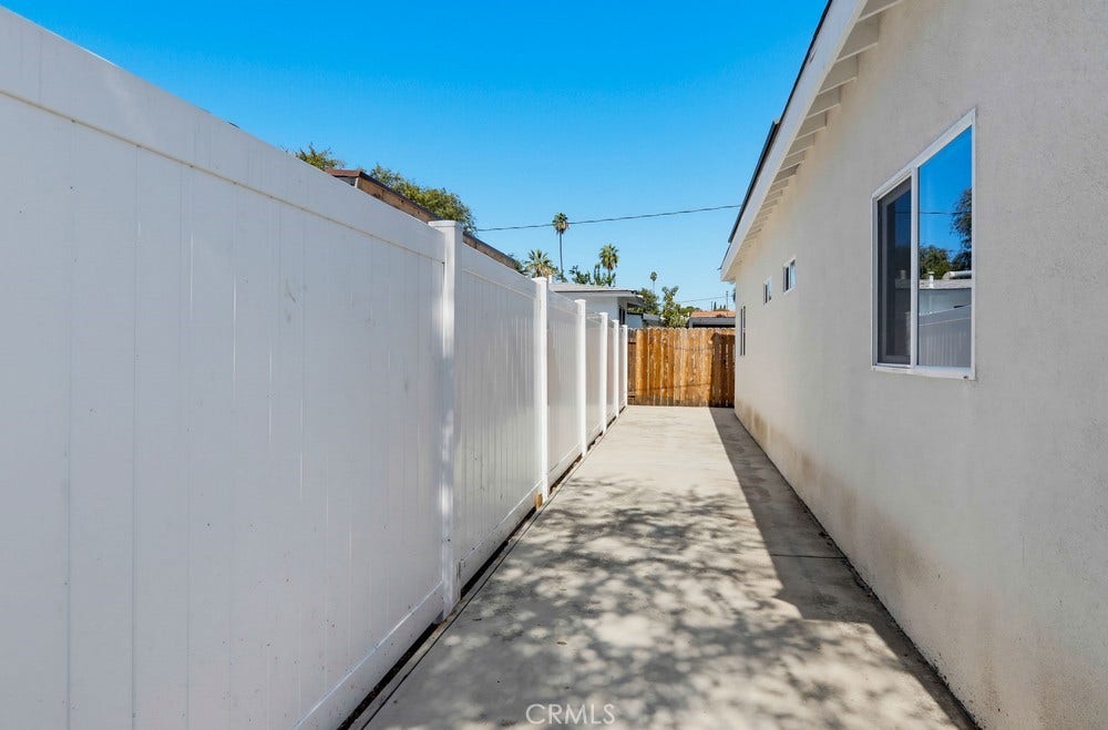 404 N Diana Place, Fullerton, CA 92833 404 N Diana Place, Fullerton, CA 92833