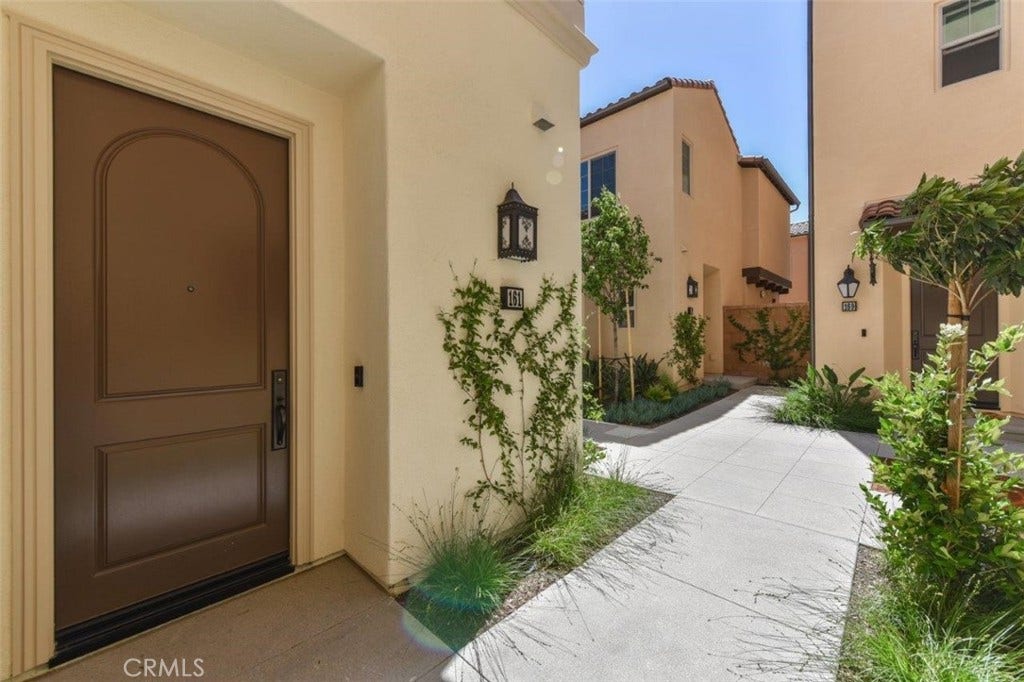 161 Elkhorn, Irvine, CA 92618 161 Elkhorn, Irvine, CA 92618