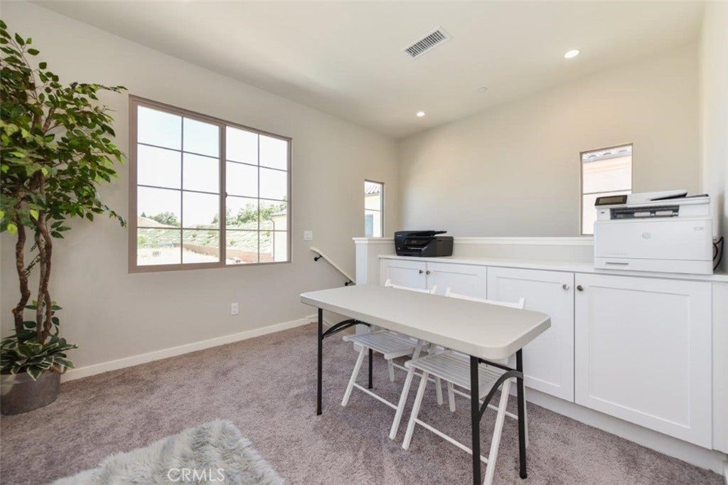 161 Elkhorn, Irvine, CA 92618 161 Elkhorn, Irvine, CA 92618